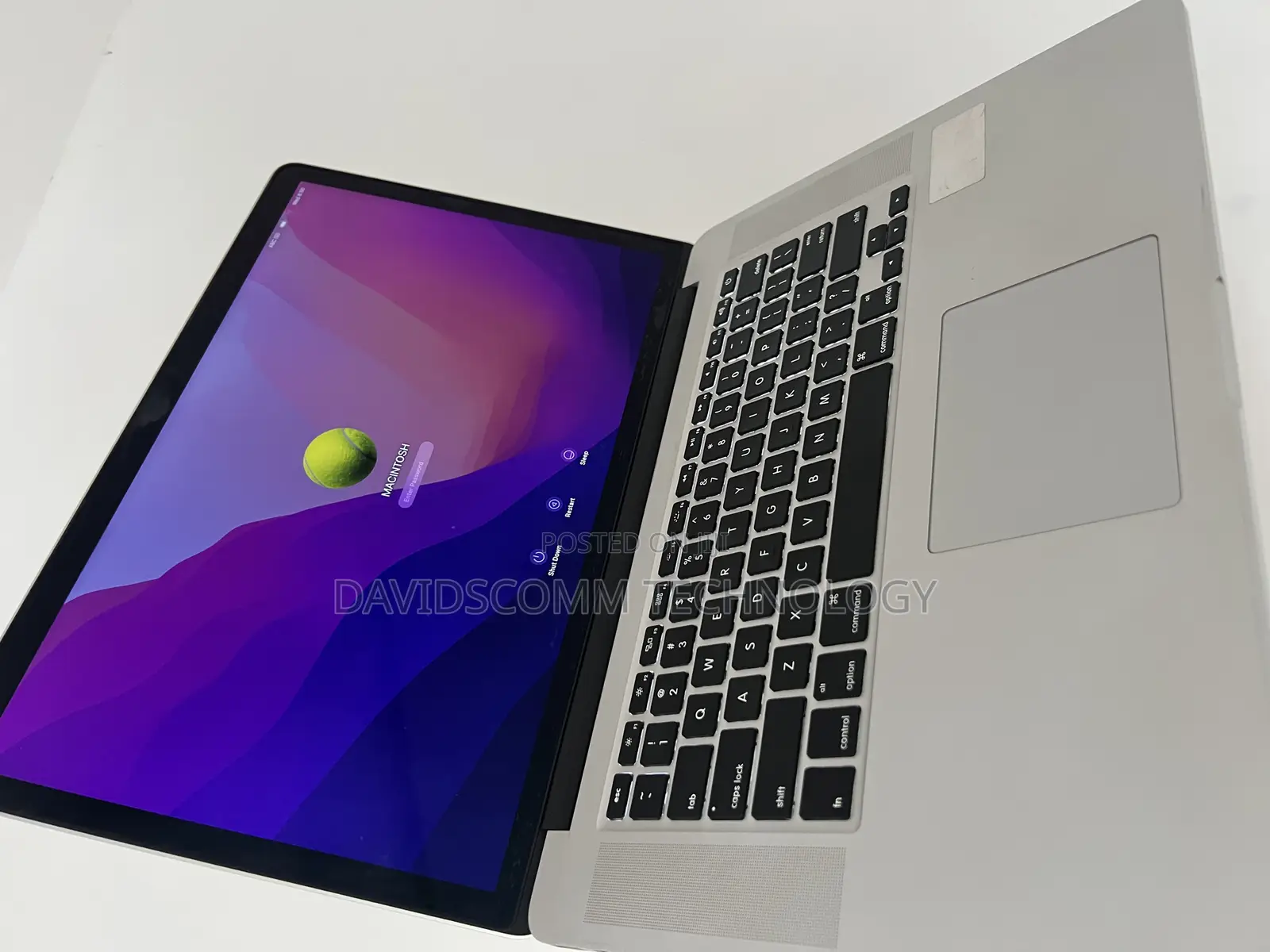 Laptop Apple MacBook Pro 2015 16GB Intel Core i7 SSD 512GB