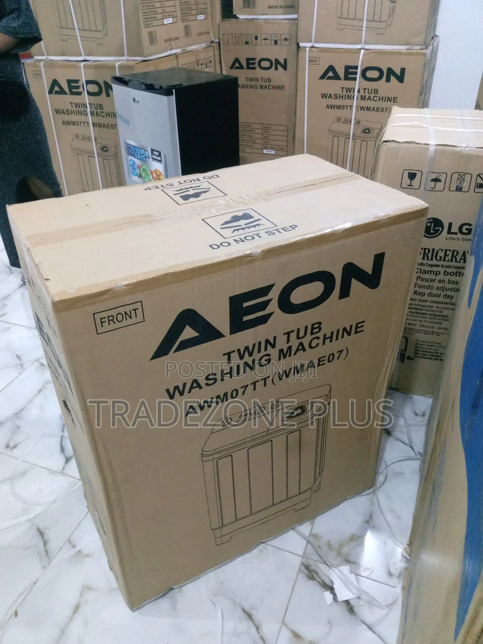 Twin Tube Aeon Washing Machine