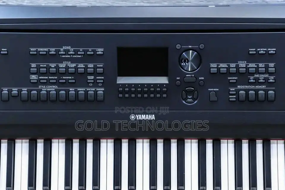 Yamaha Digital Piano, DGX 670 Portable 88 Keys Piano Stand