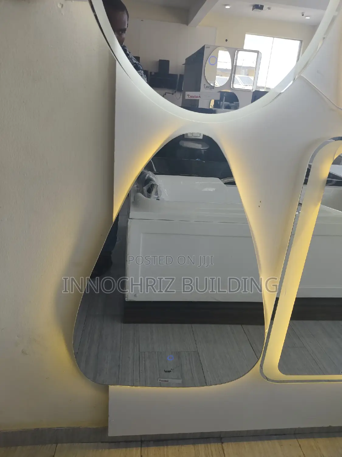 3 Back Light Led300