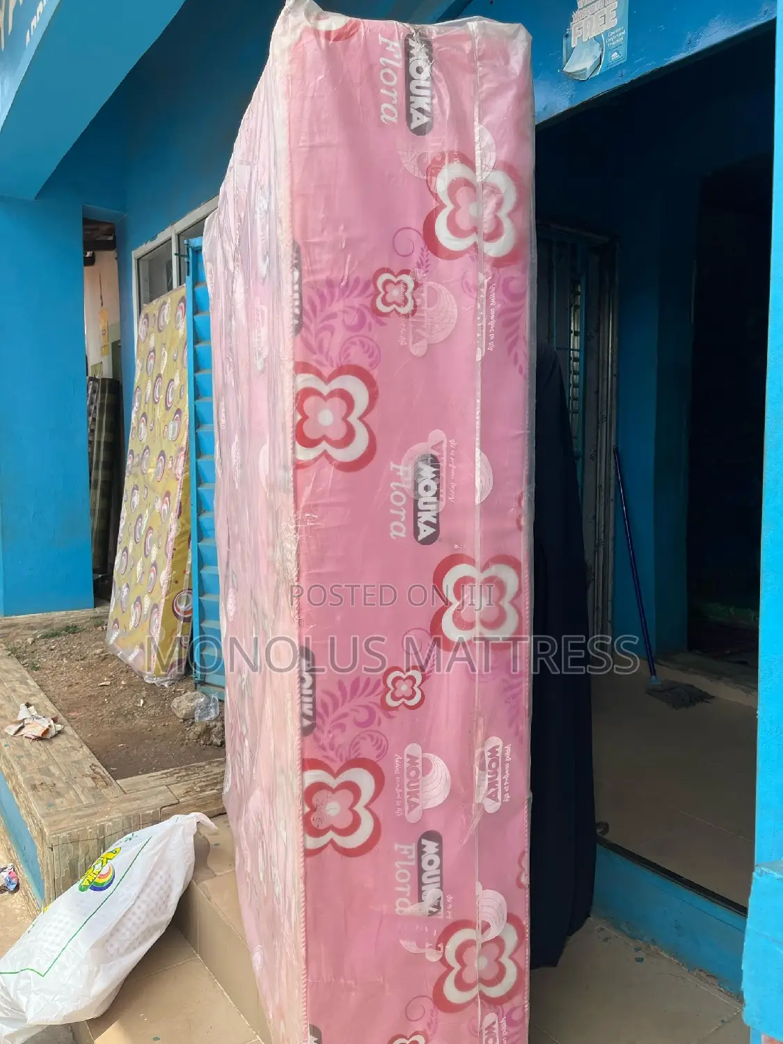 4 1⁄2 By 6 By 16 Inches Mouka Foam Flora Mattress