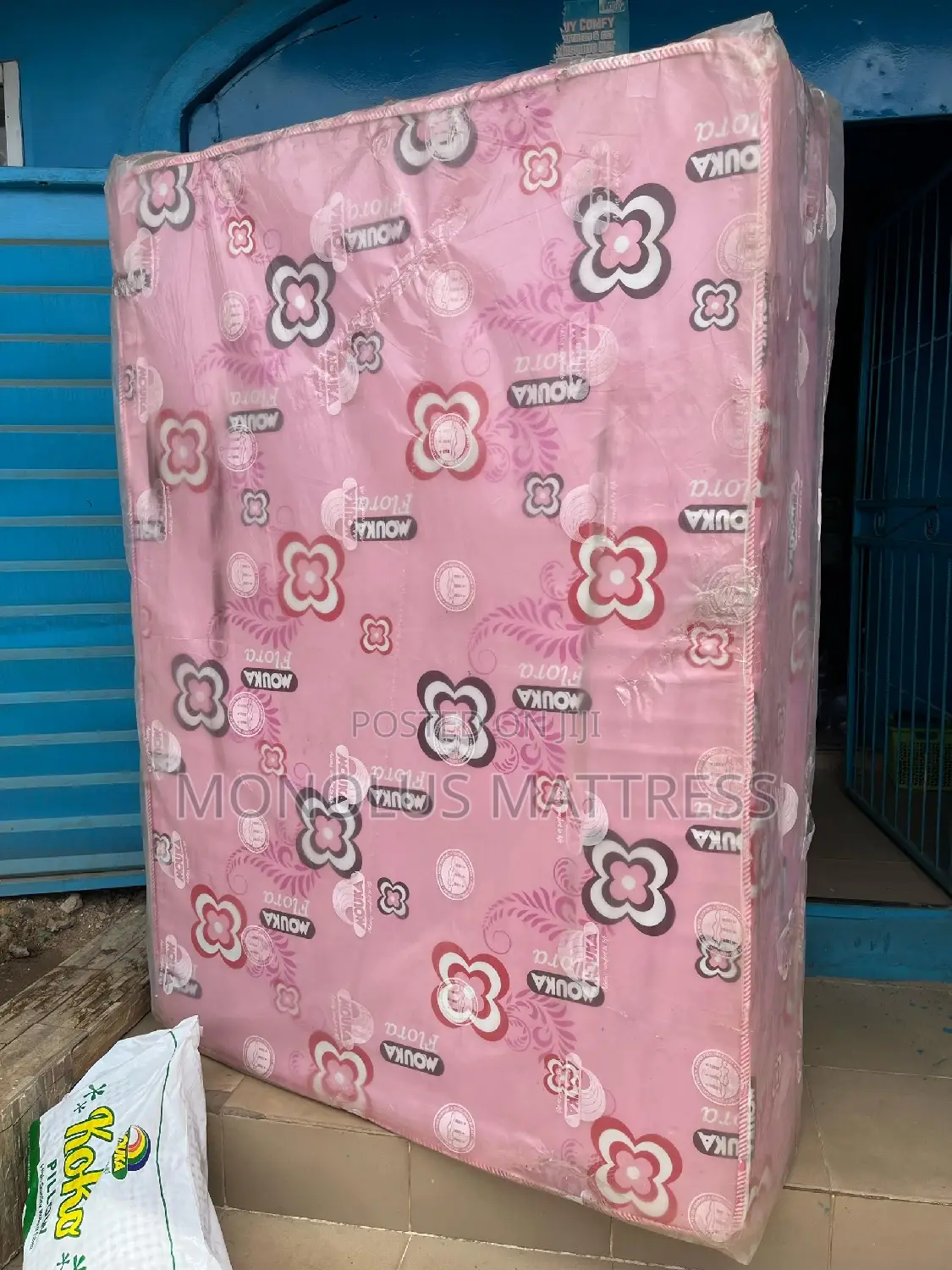 4 1⁄2 By 6 By 16 Inches Mouka Foam Flora Mattress