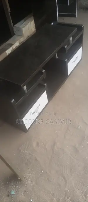 4feet Tv Stand