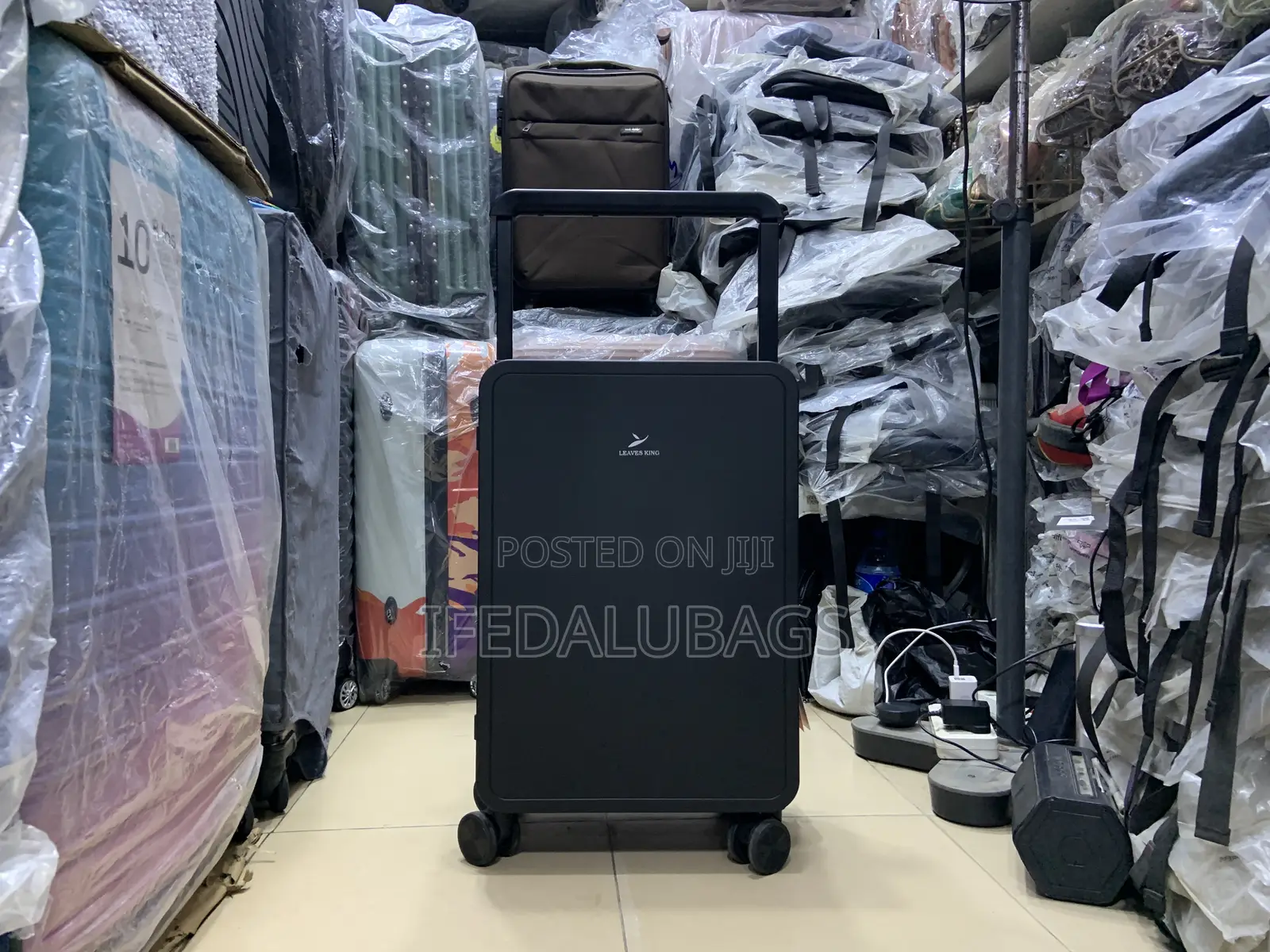 Luxury Hand Travel Luggage With Wide Pole