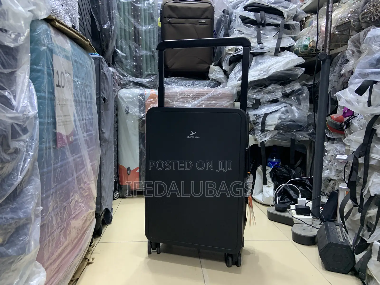 Luxury Hand Travel Luggage With Wide Pole