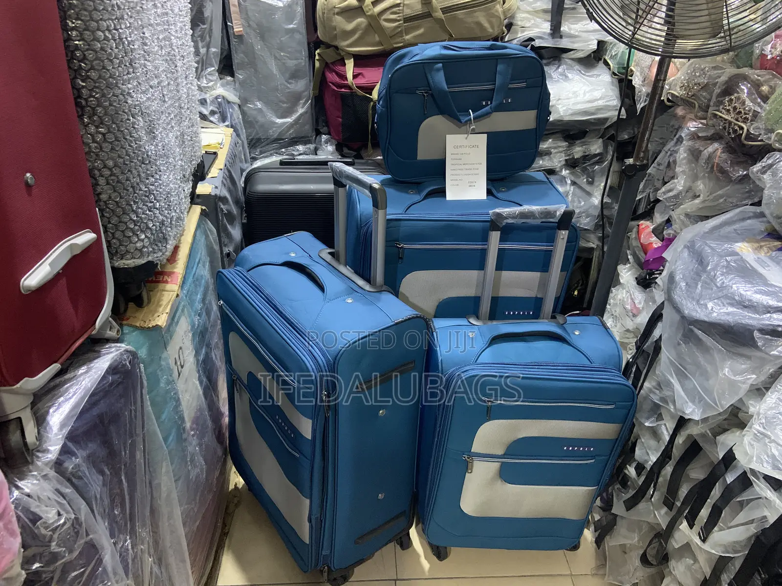 Set of Quality Travel Luggage With Kit
