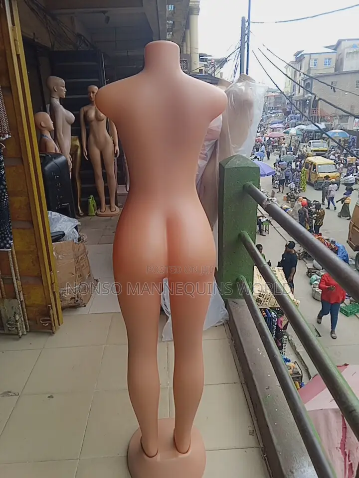 Basic Armless Cheap Affordable Plastic Mannequin
