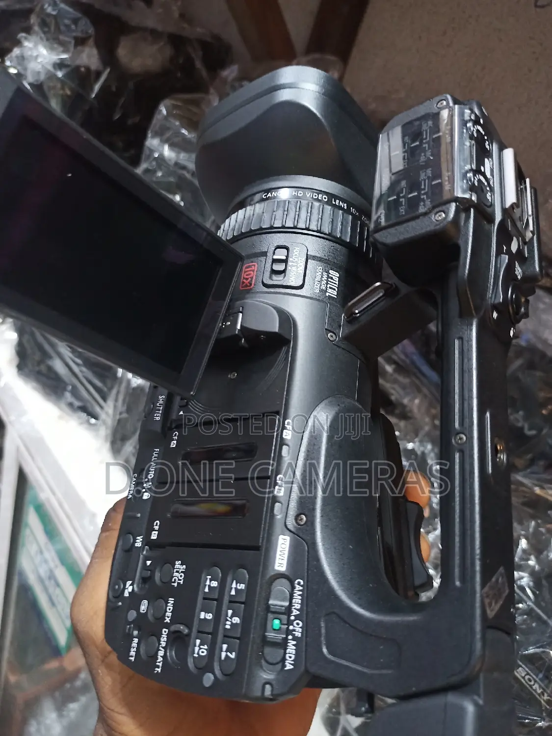 Canon XF100 HD Camera With HDMI Output