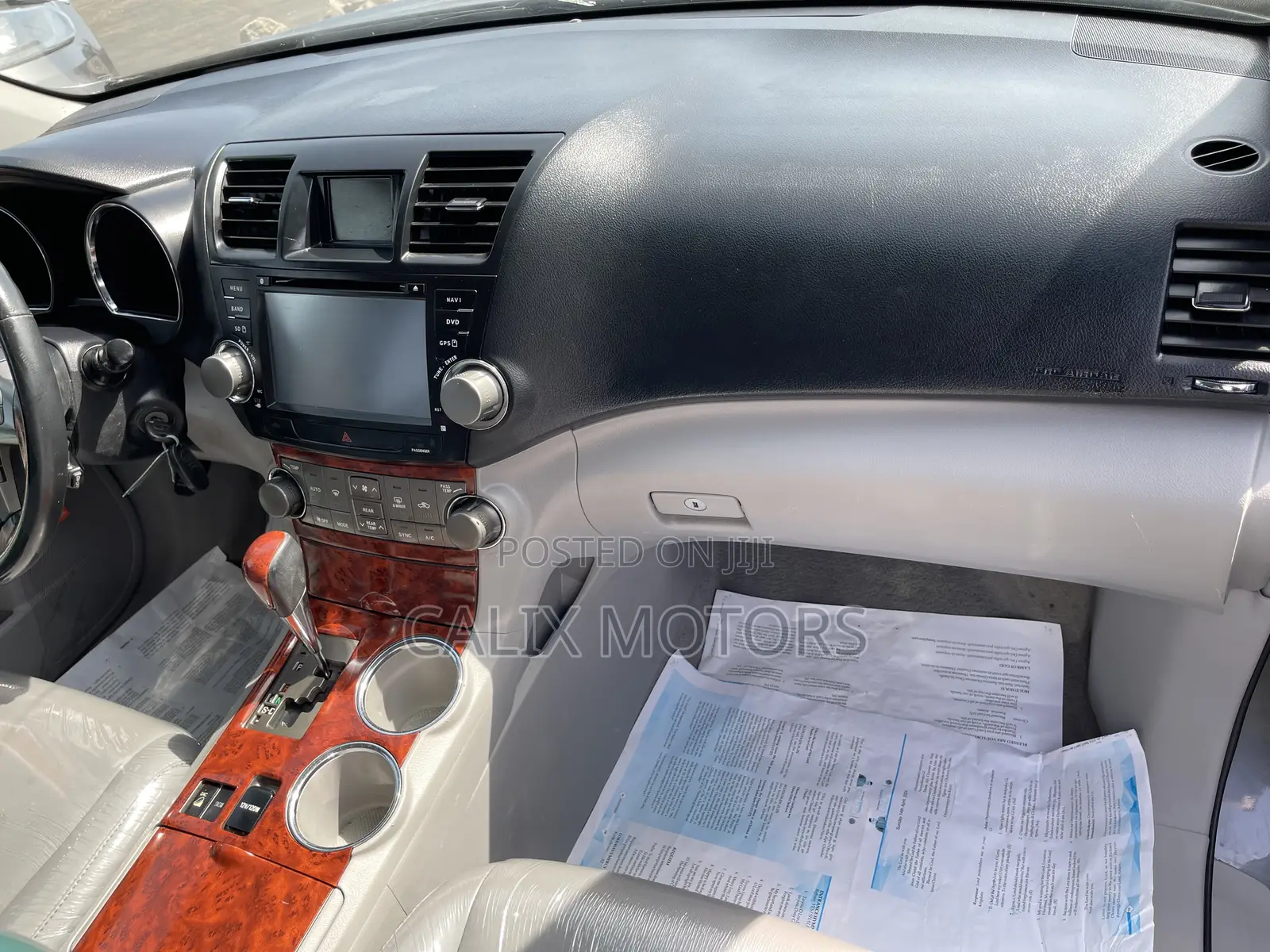 Toyota Highlander 2010 Gray