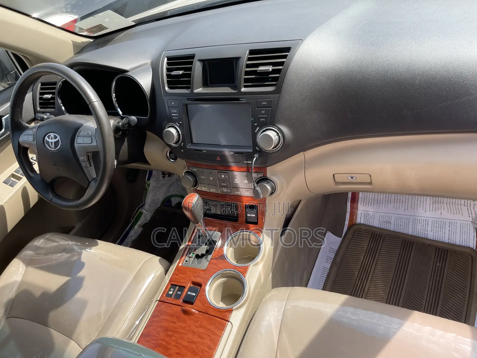 Toyota Highlander 2009 Gold