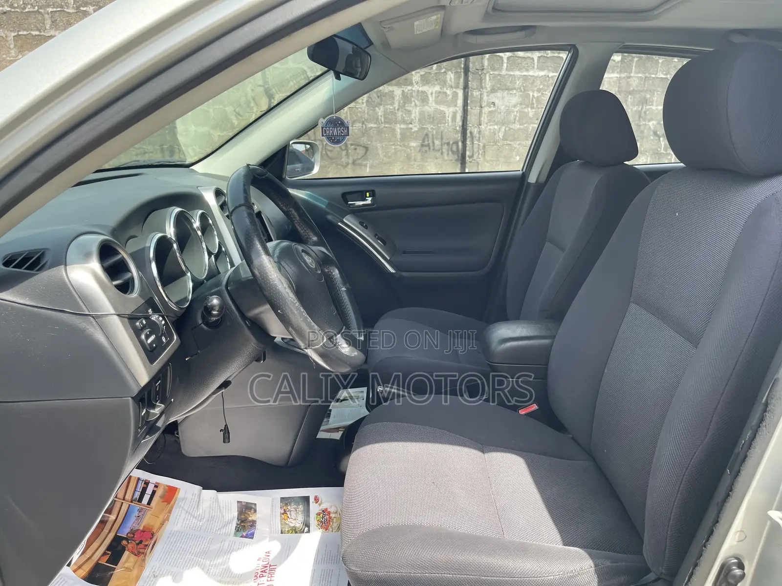 Toyota Matrix 2004 Silver