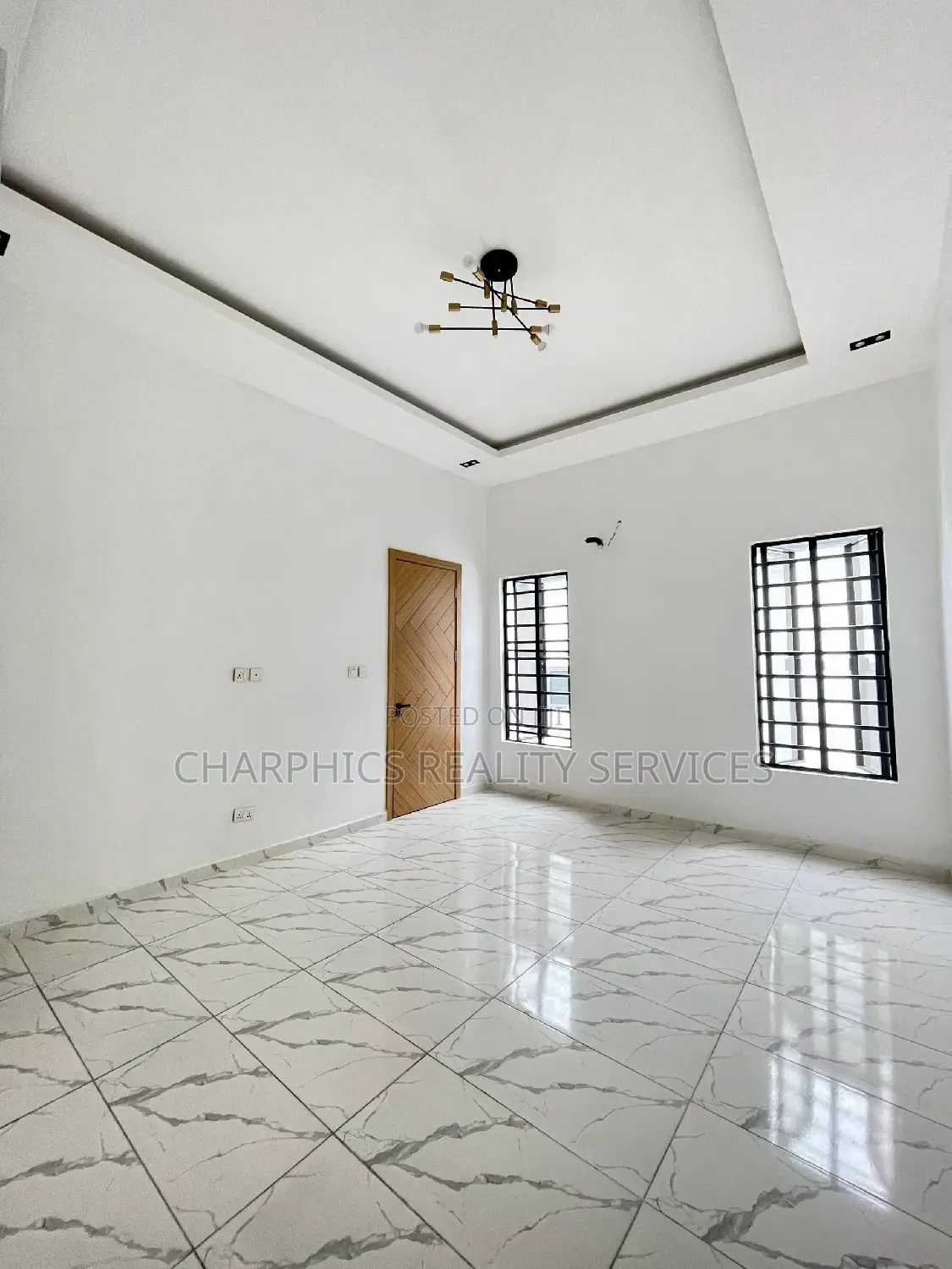 5bdrm Duplex in Lekki for sale