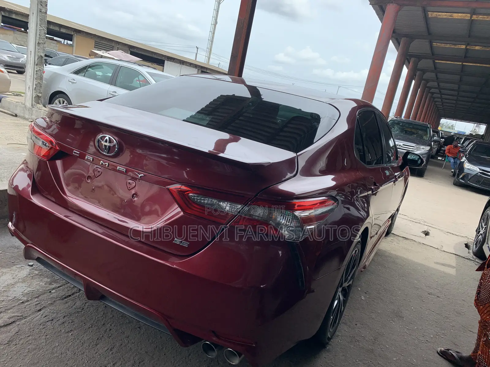 Toyota Camry SE (2.5L 4cyl 8A) 2019 Red