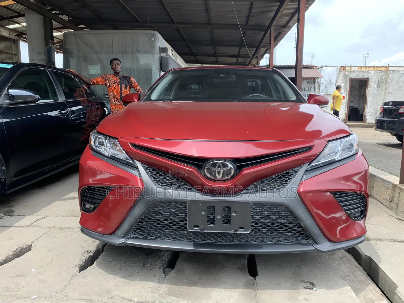 Toyota Camry SE (2.5L 4cyl 8A) 2019 Red