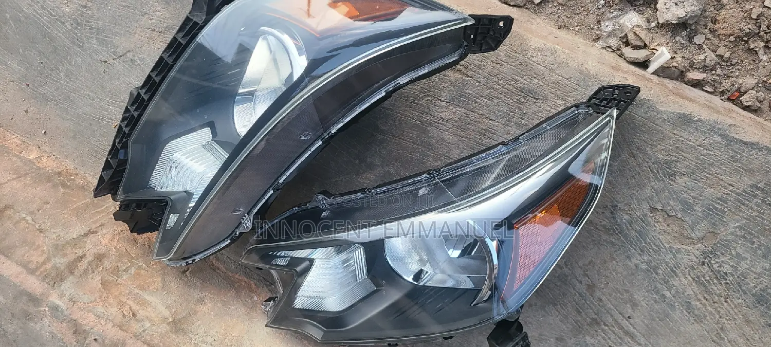 Head Lamp for Honda CRV 2013 Model