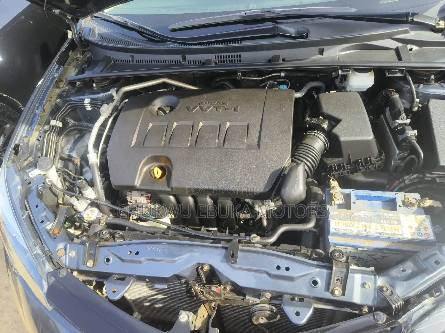 Toyota Corolla LE Eco (1.8L 4cyl 2A) 2018 Gray