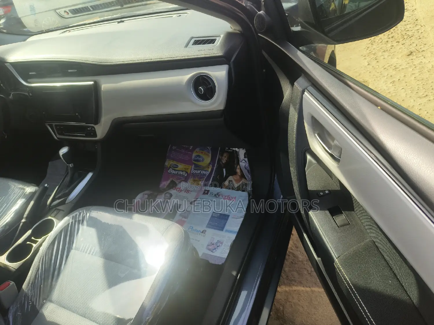 Toyota Corolla LE Eco (1.8L 4cyl 2A) 2018 Gray