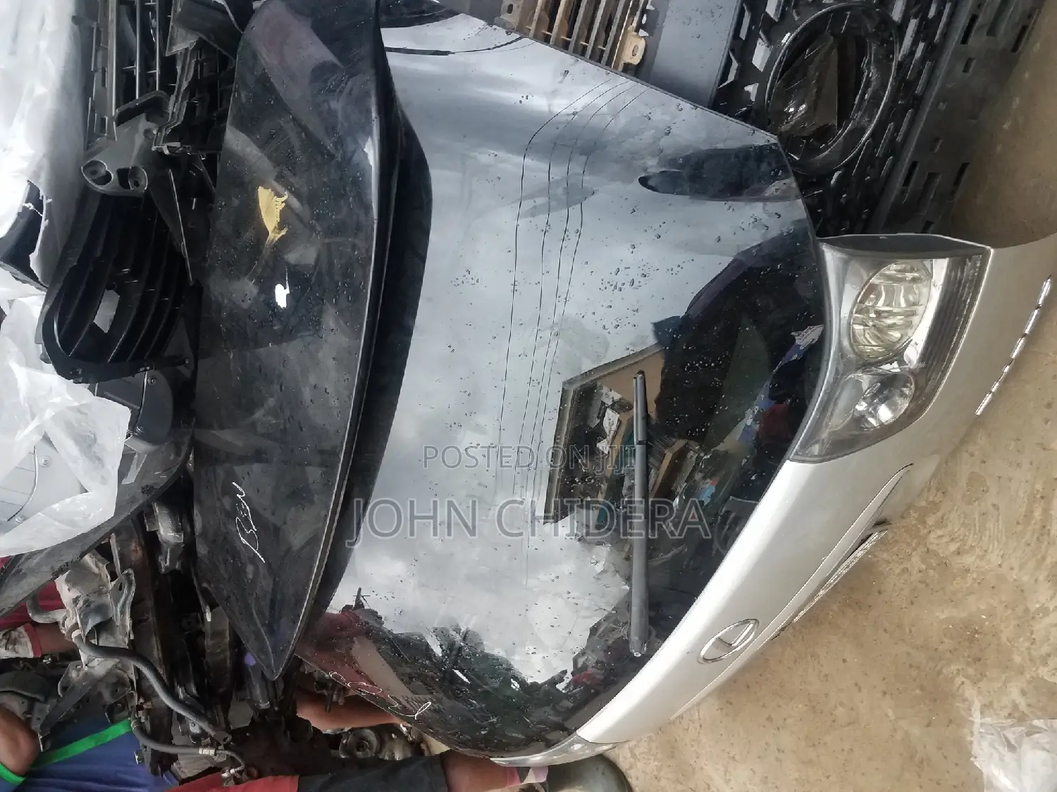 Boot for Toyota Lexus RX 330