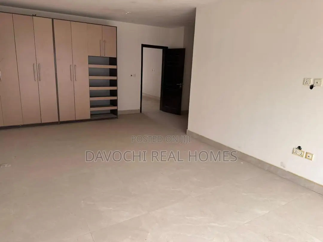 4bdrm Duplex in Lekki Phase One for sale