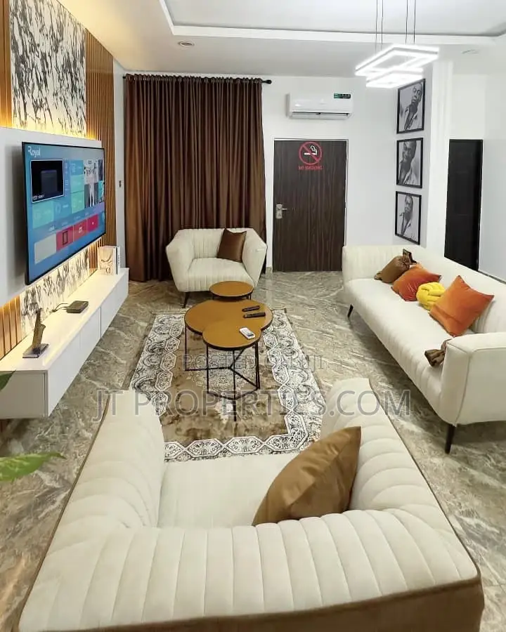 Luxury 2 Bedroom Wuye