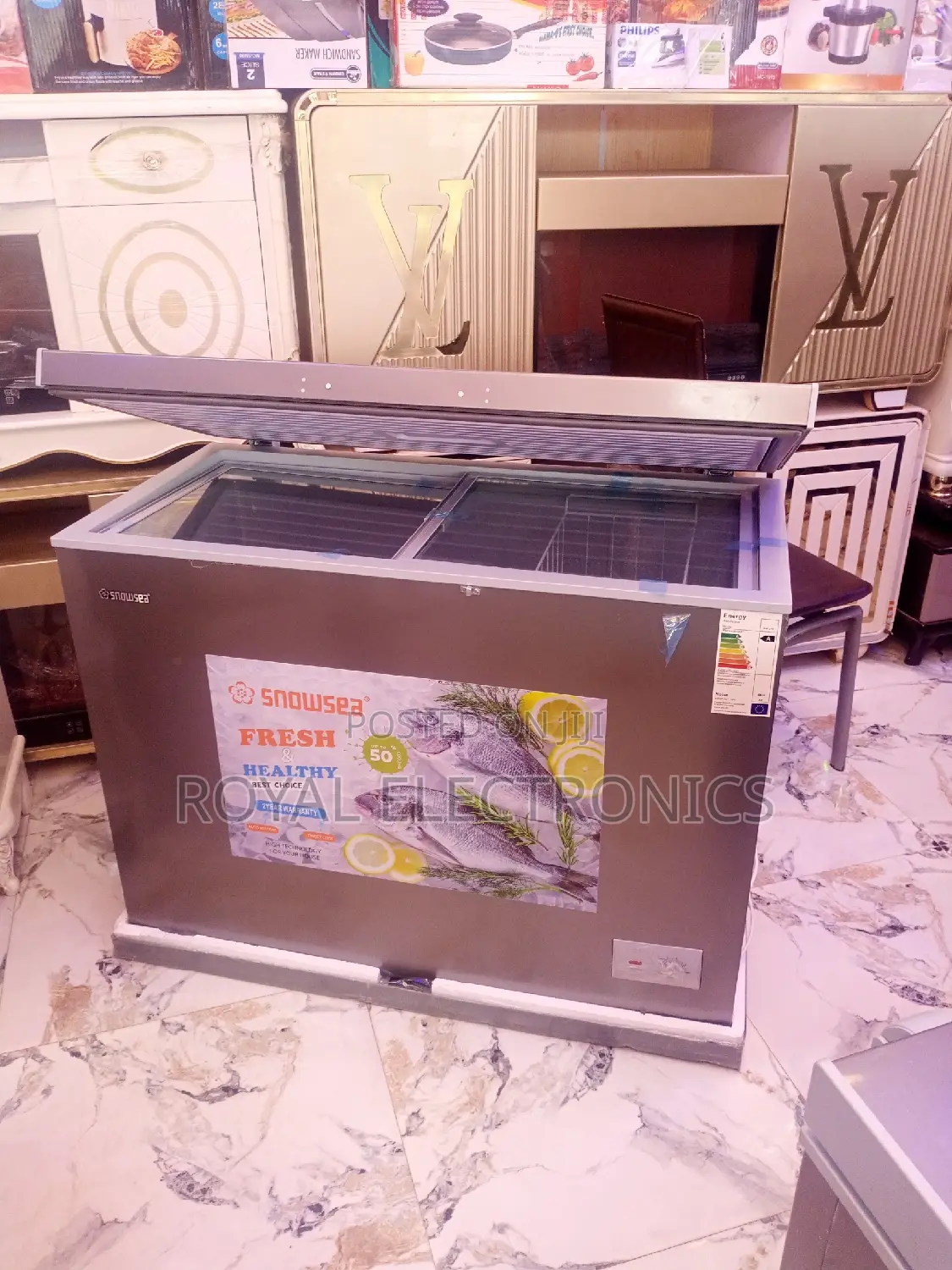 Very New Snowsea 250 Liters Chest Freezer | BD-370