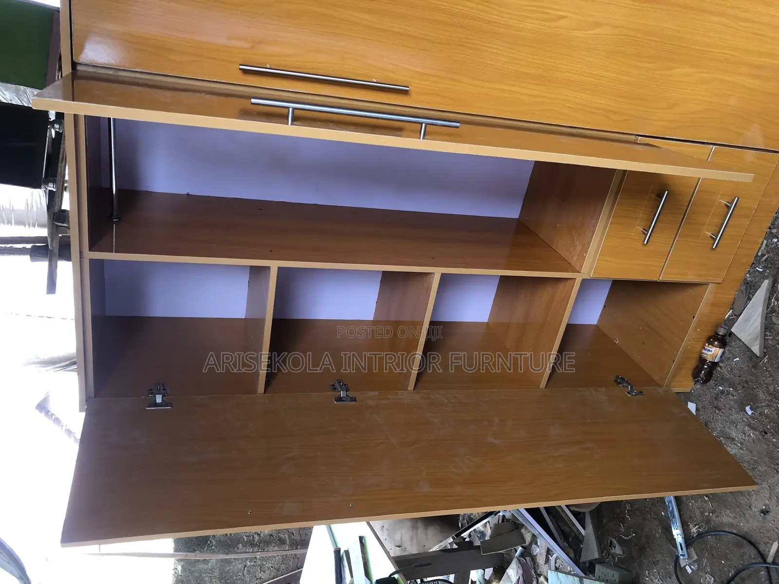Arisekola Interior Furniture Maker