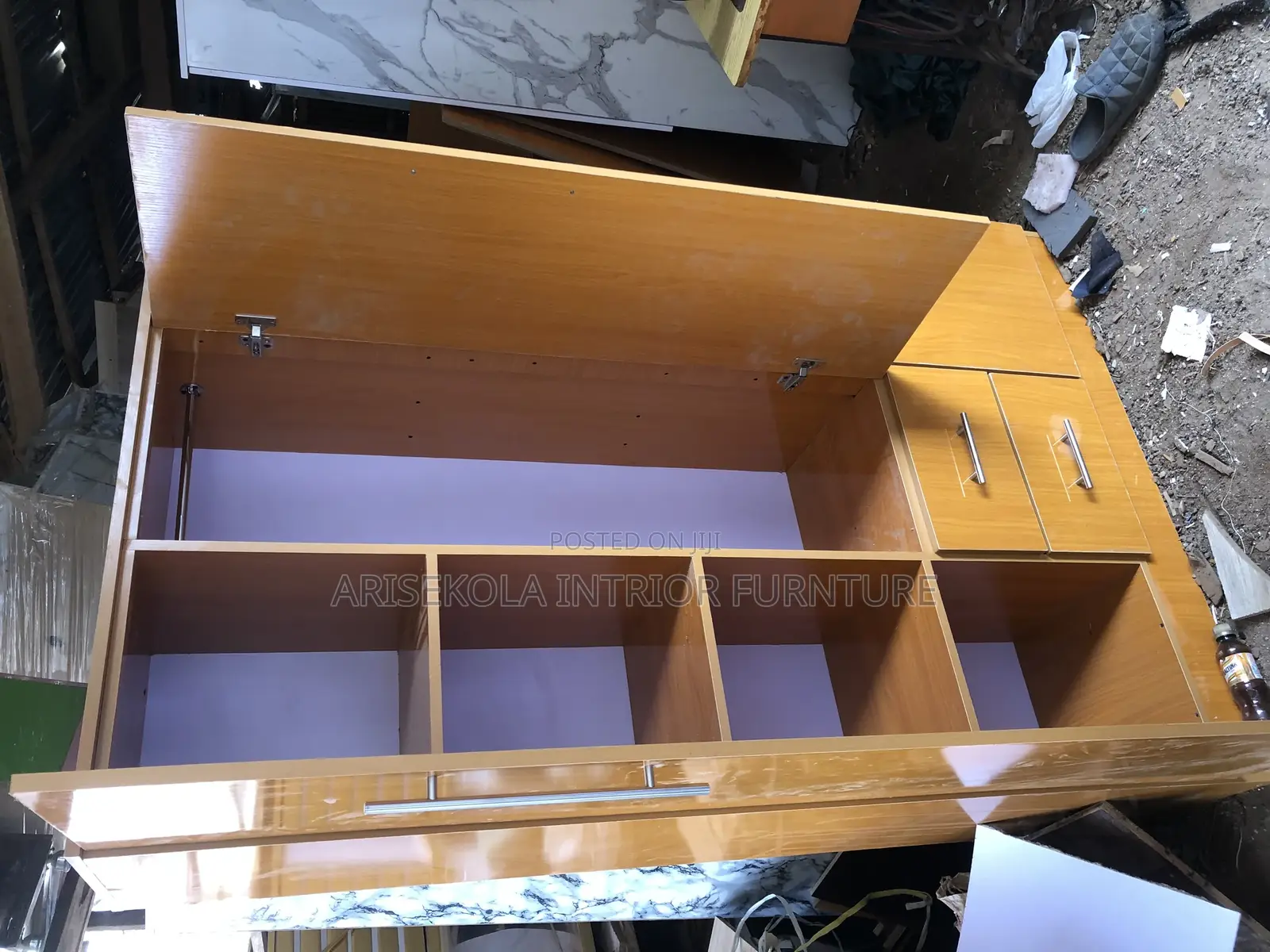 Arisekola Interior Furniture Maker