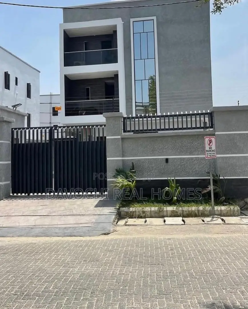5bdrm Duplex in Ikoyi for rent