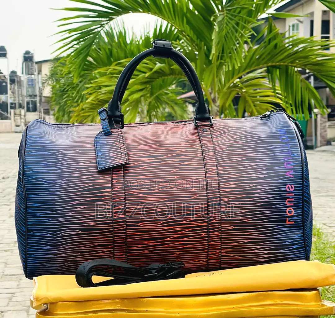 Original LOUIS VUITTON Handbags Available in Store