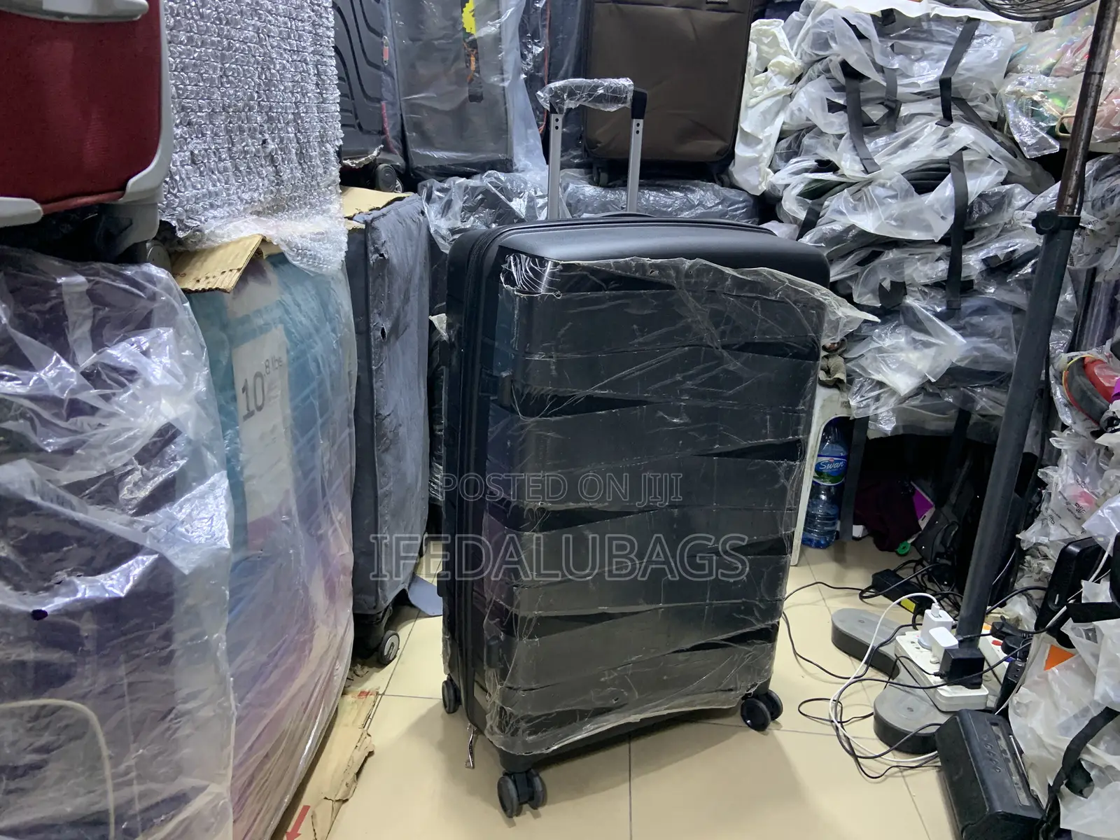 Big Size Quality Unbreakable Travel Luggage