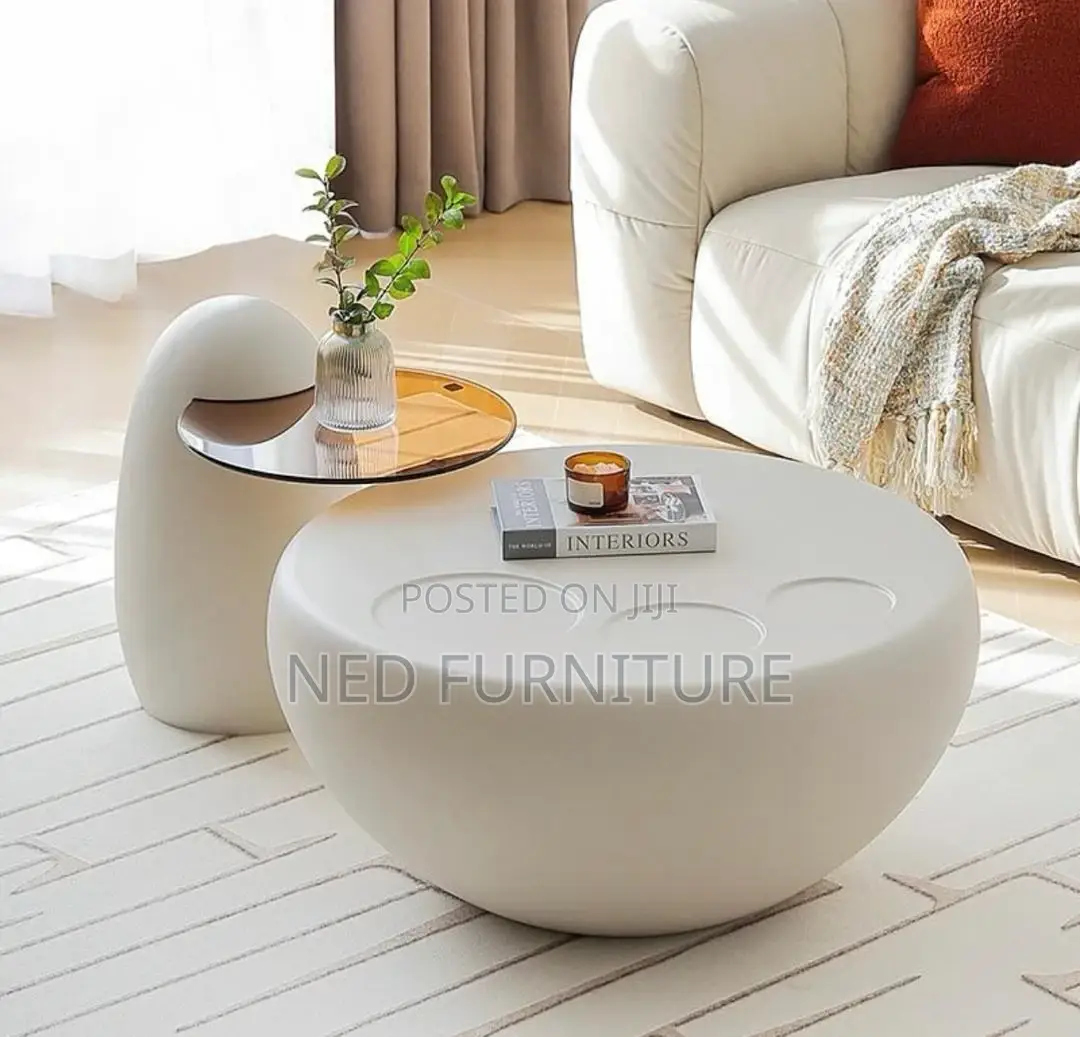 Quality Classic Centre Table