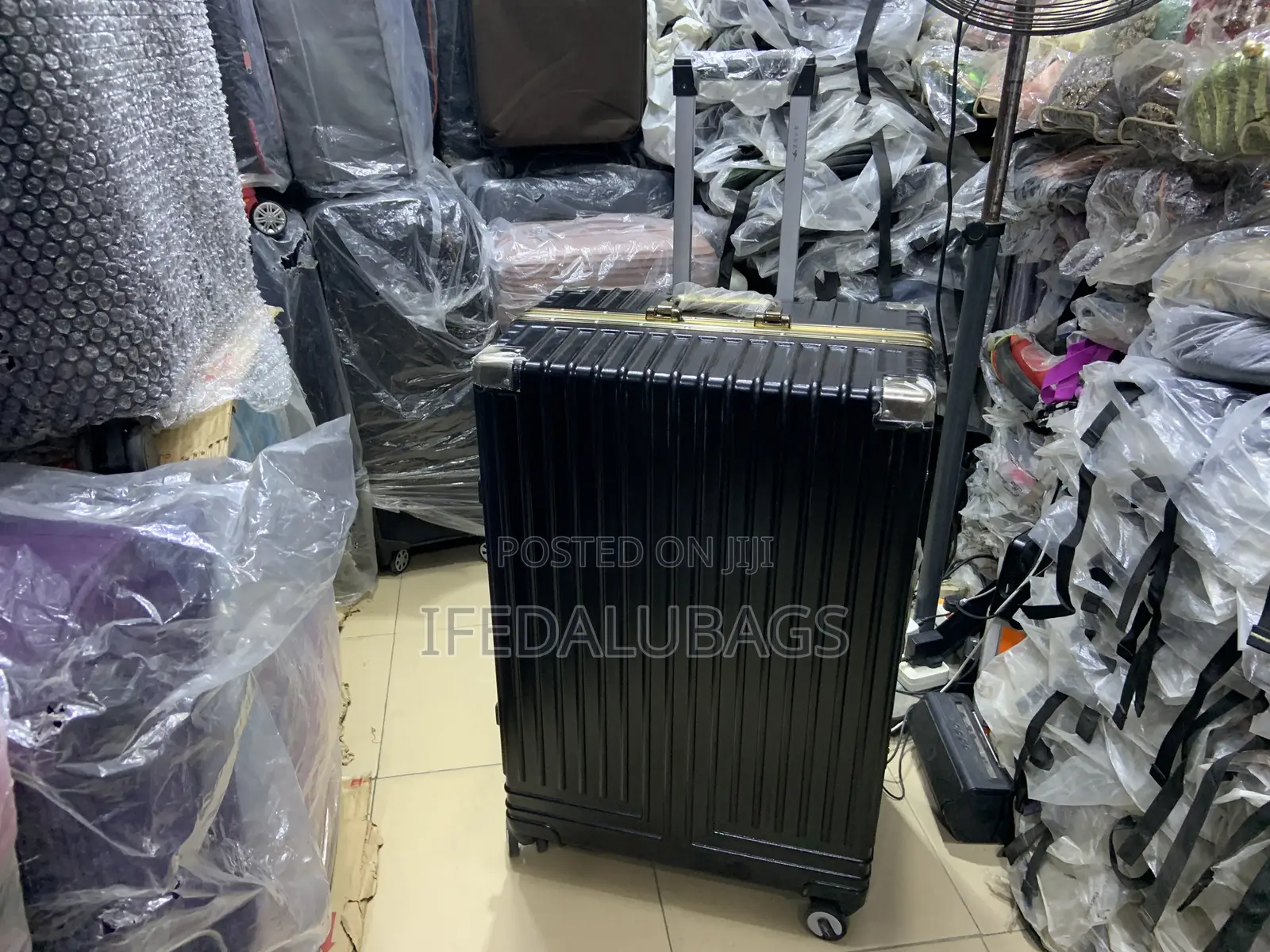 Big Size Aluminum Frame Black Travel Luggage