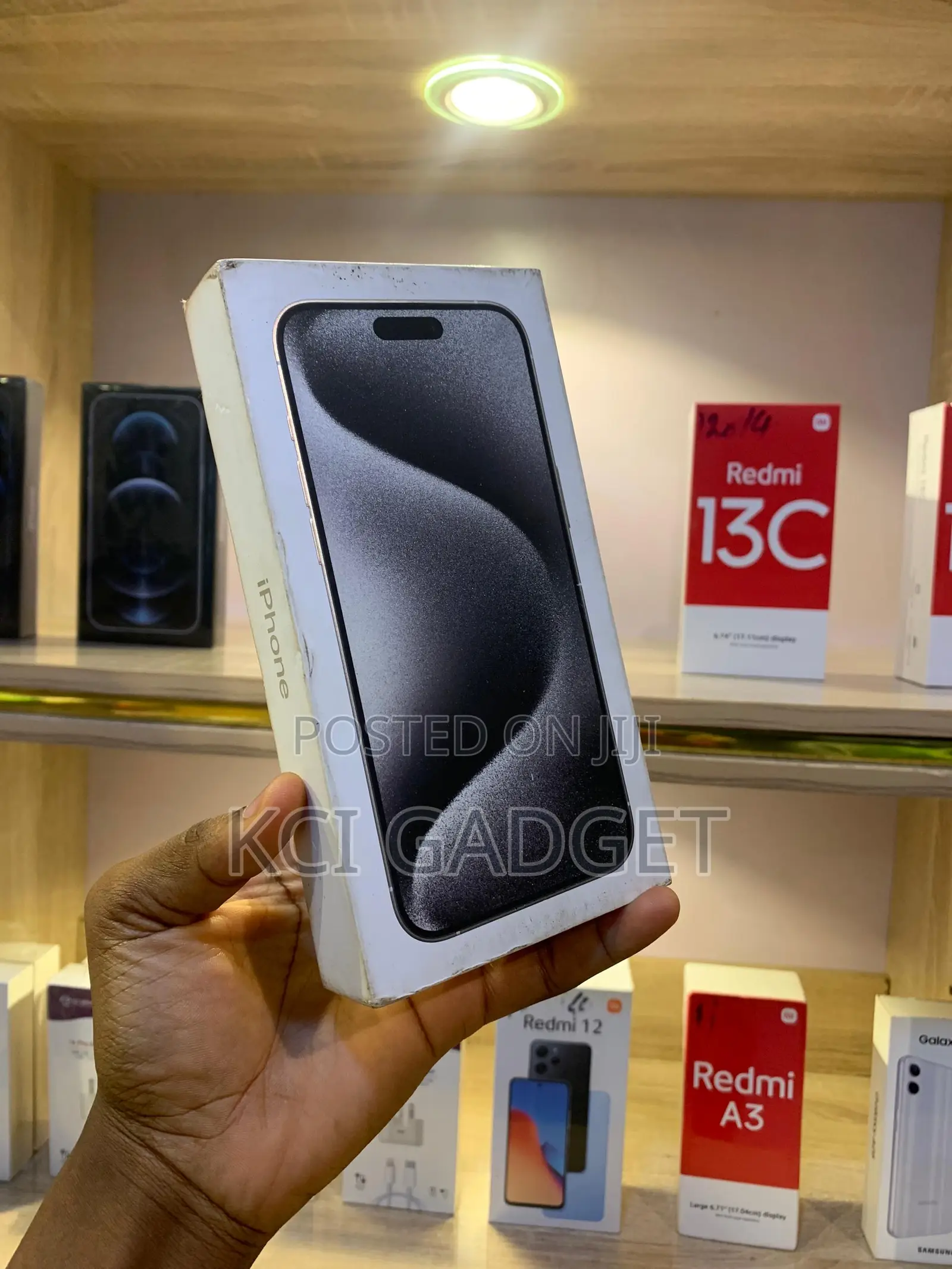New Apple iPhone 15 Pro Max 256 GB