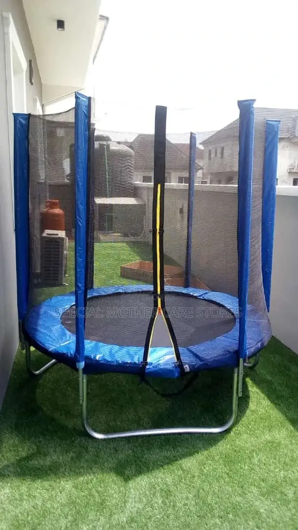 6ft Trampoline