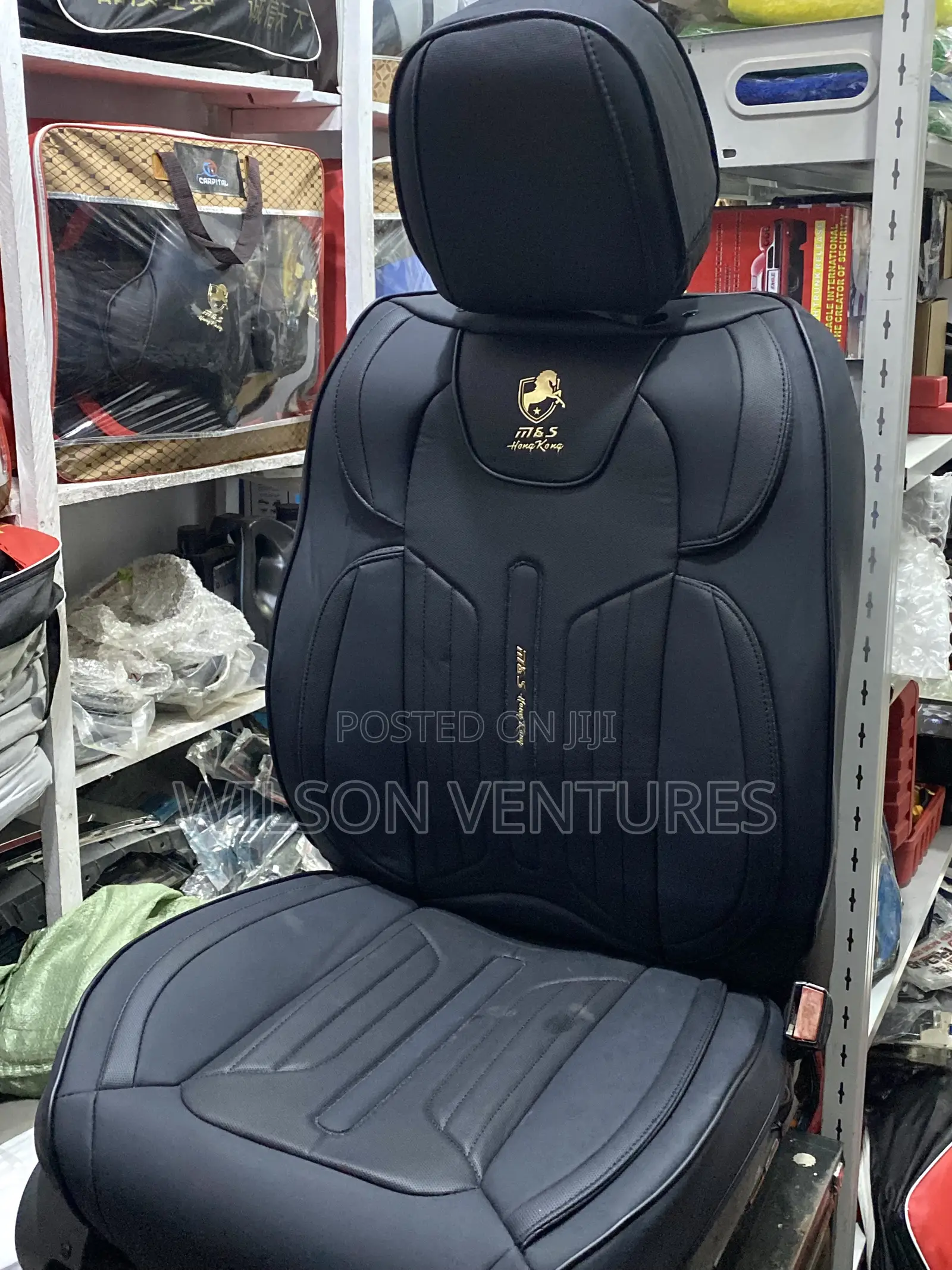 Plain Black Horse Logo Car Seat Cover