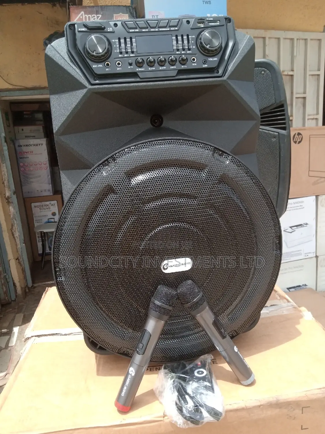 18" Classic Audio Rechargeable Public Addressing System