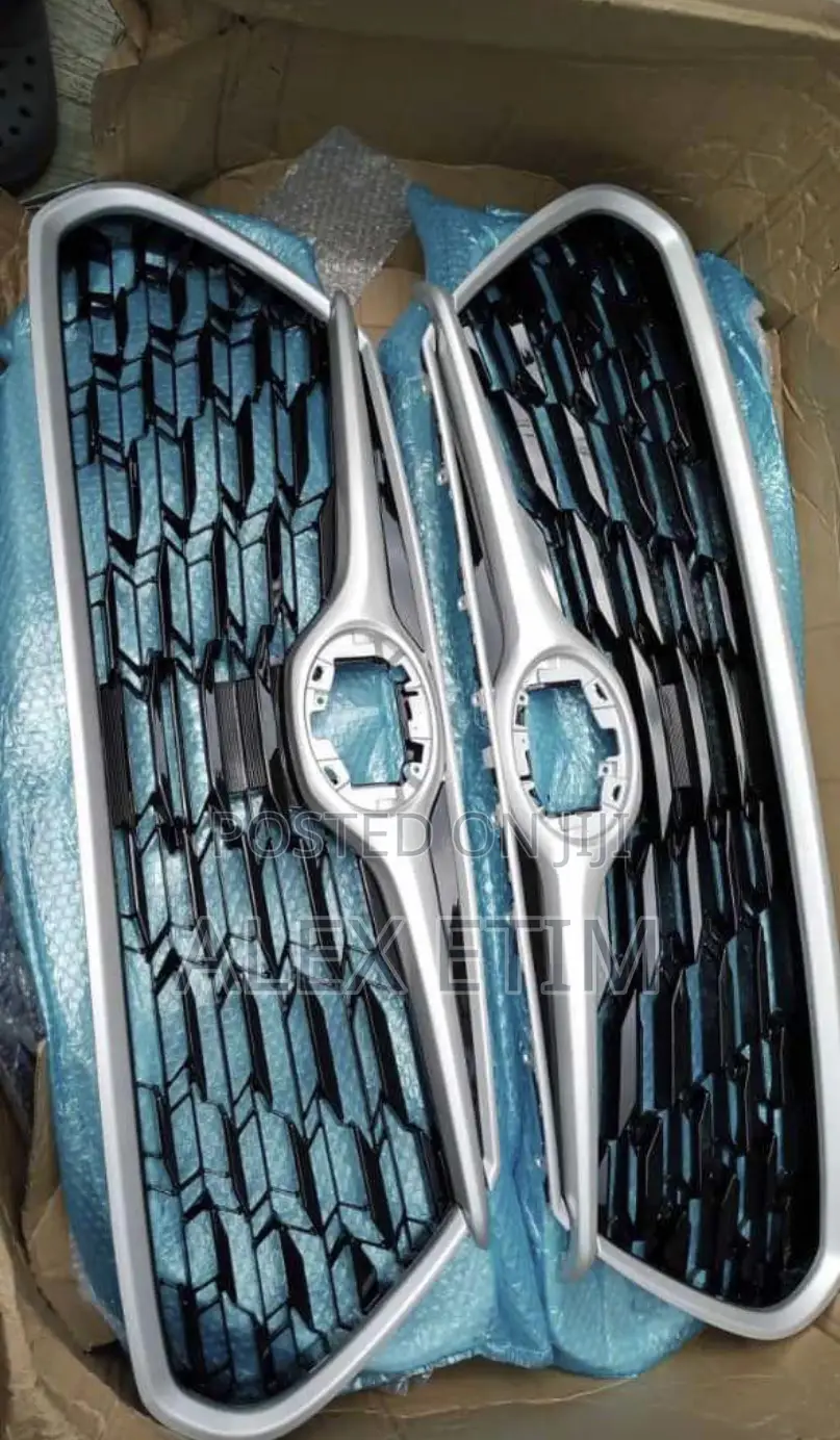Front Grill Highlander 2020 Available as Seen