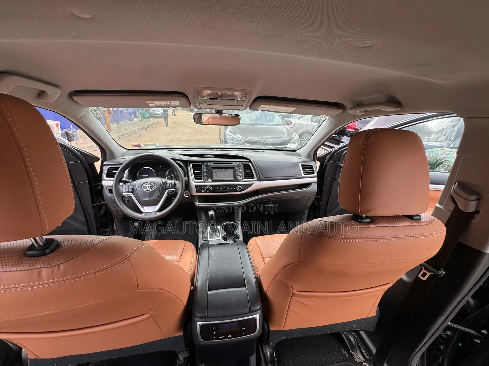 Toyota Highlander LE Plus 4dr SUV AWD (3.5L 6cyl 6A) 2015 Black