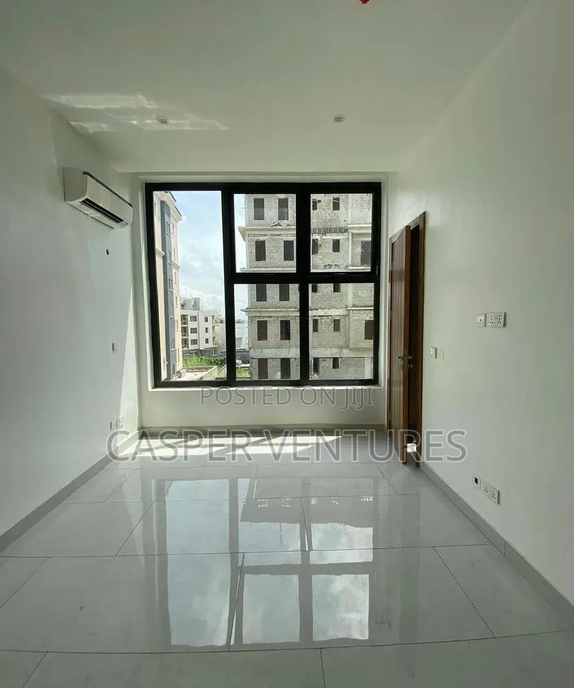 3bdrm Apartment in Osb, Ikoyi for rent