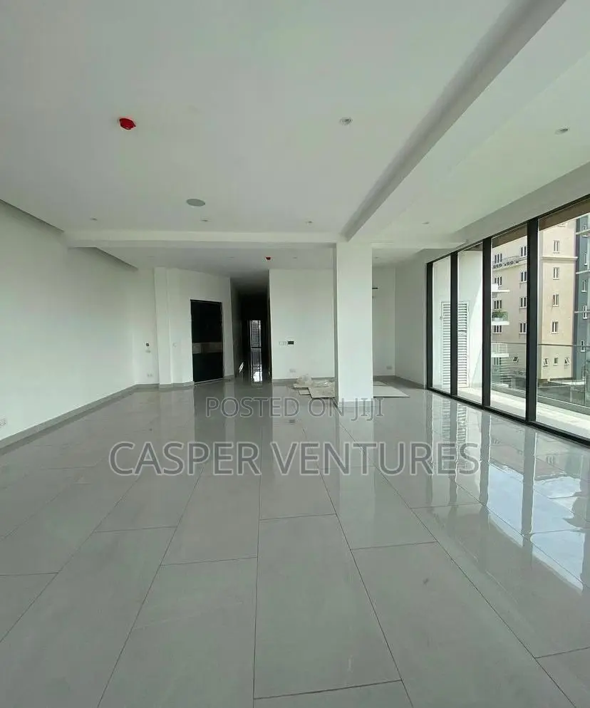 3bdrm Apartment in Osb, Ikoyi for rent