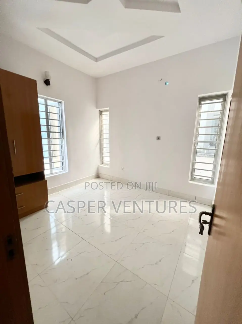 1bdrm Shared Apartment in Ikota Gra for rent