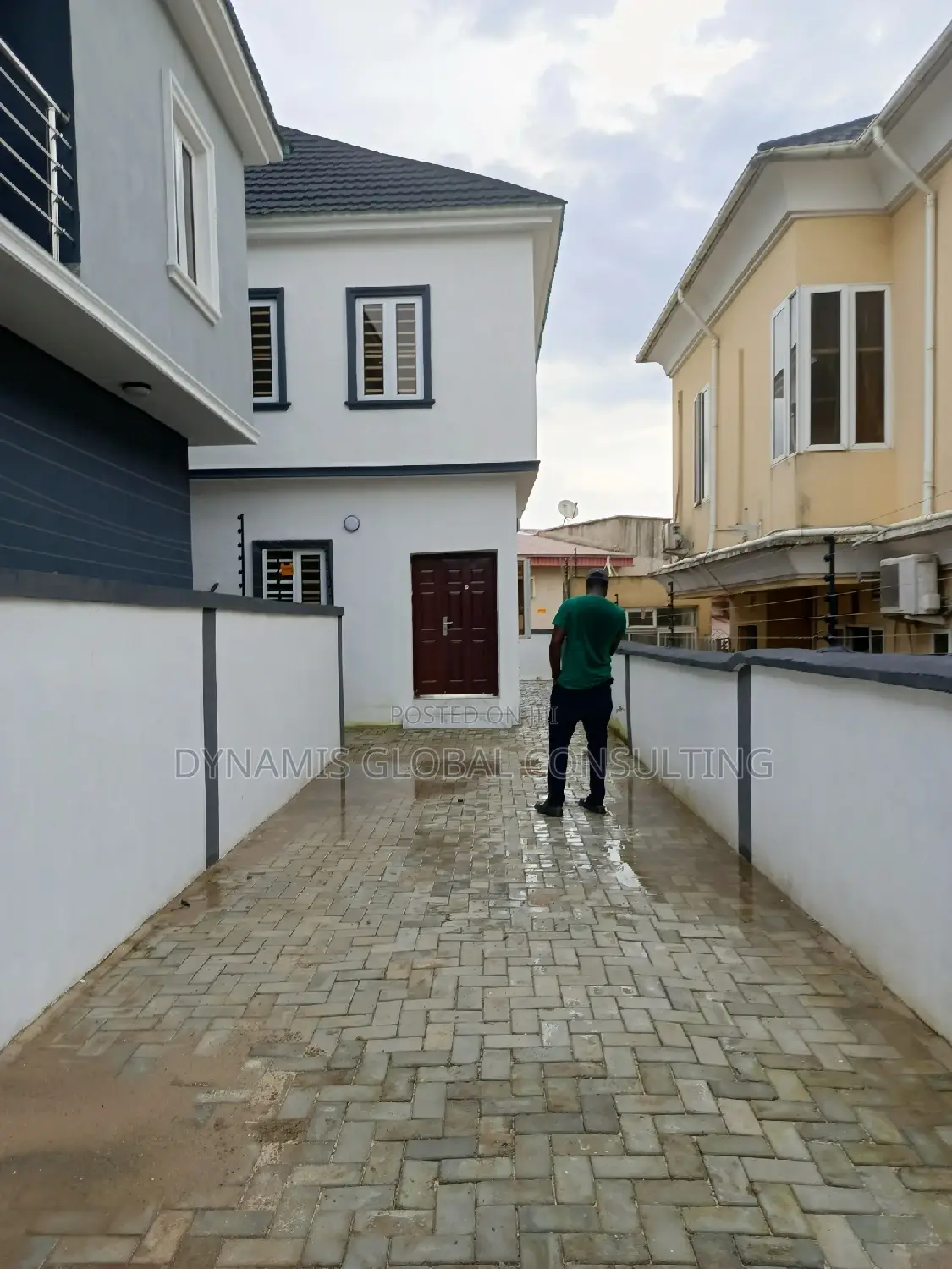 Furnished 4bdrm Duplex in Magodo Phase 1 Gra for sale