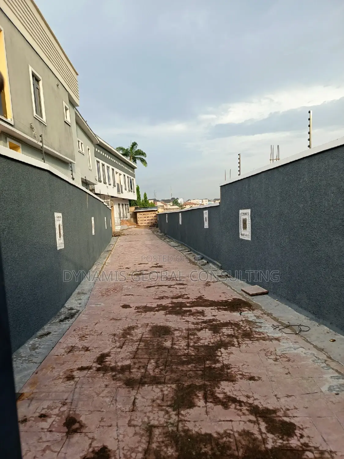 Furnished 4bdrm Duplex in Magodo Phase 1 Gra for sale