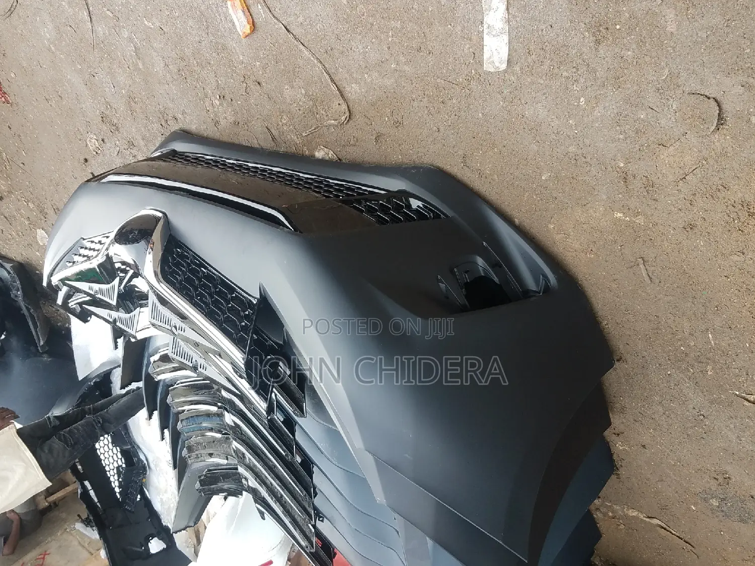 Complete Front Bumper for Toyota Sienna 2018