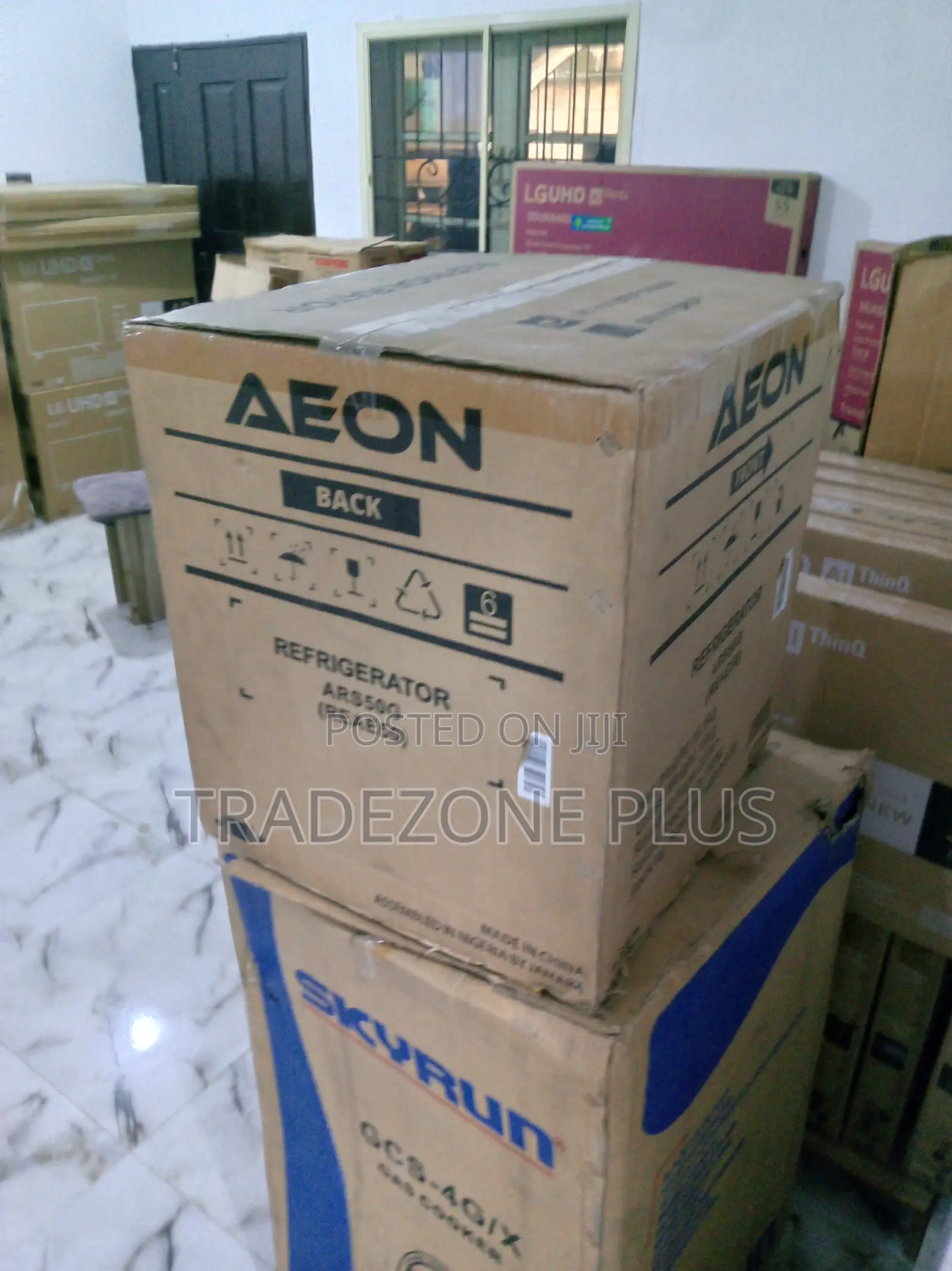 Aeon Bedside Ars50g Refrigerator