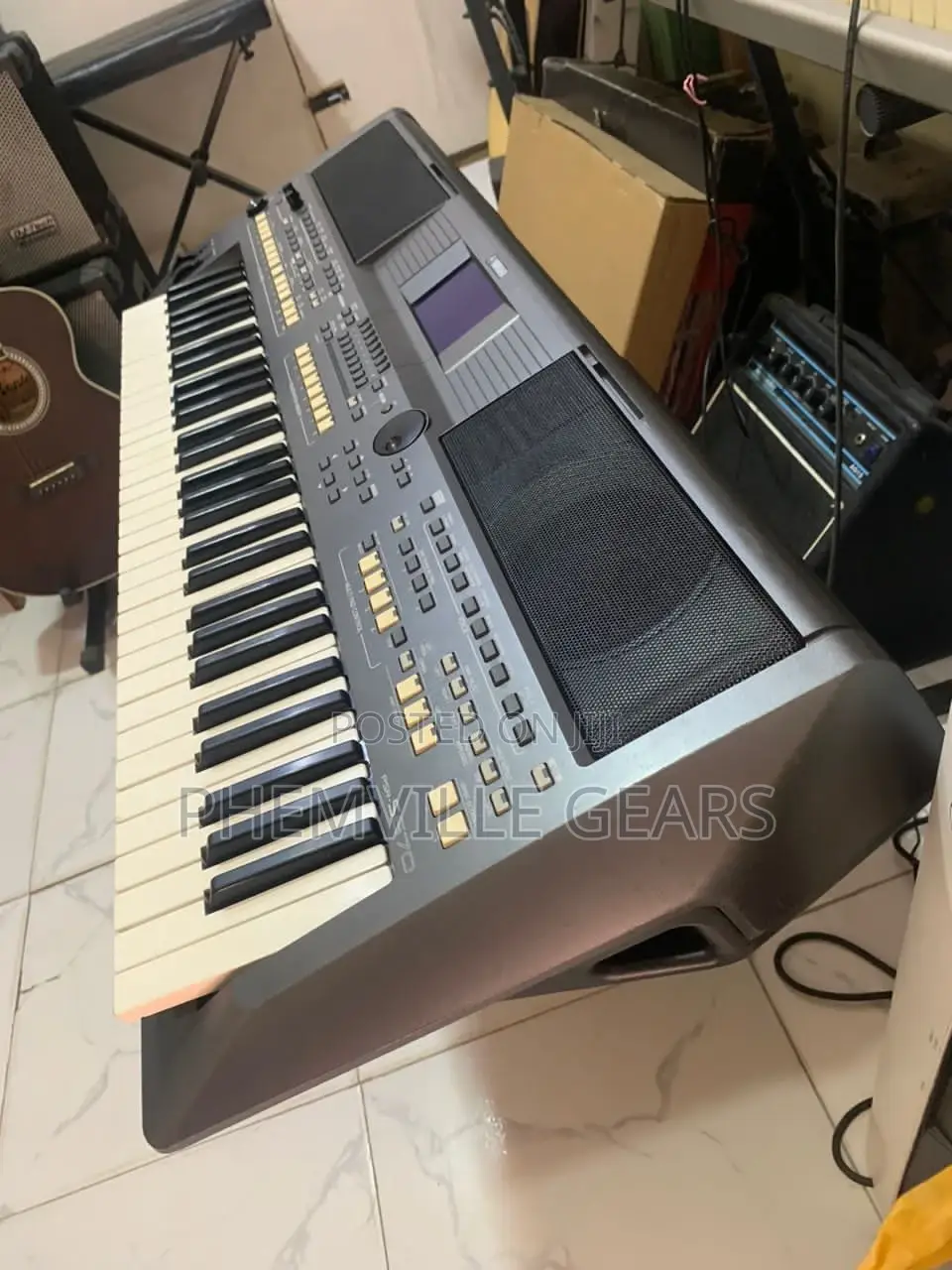 Uk Used Psr S670