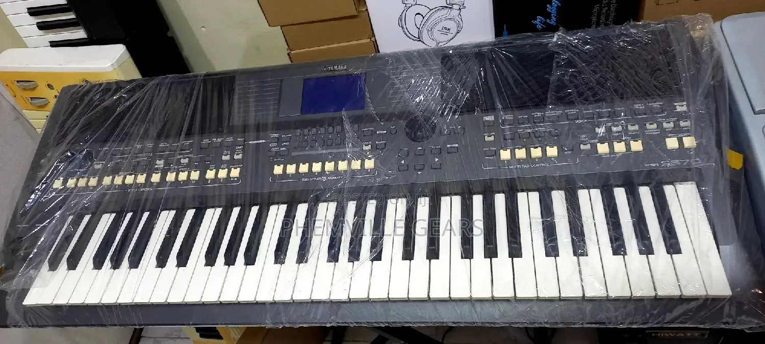 Uk Used Psr S670