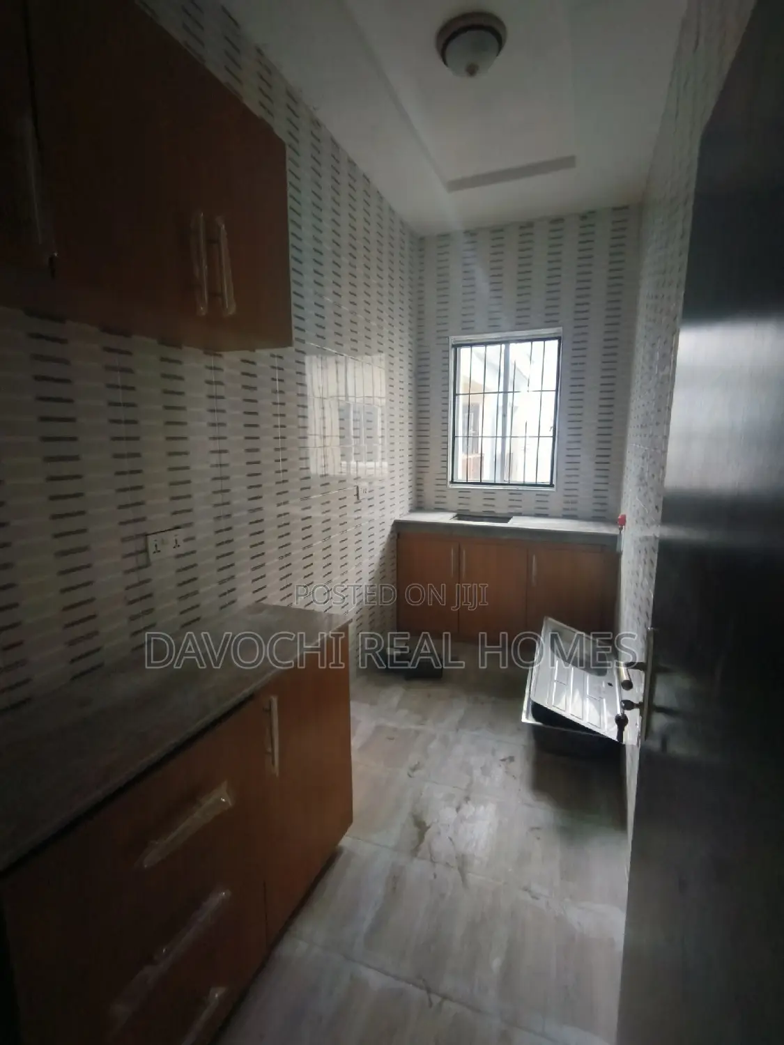 1bdrm Room & Parlour in Sangotedo Ajah for rent
