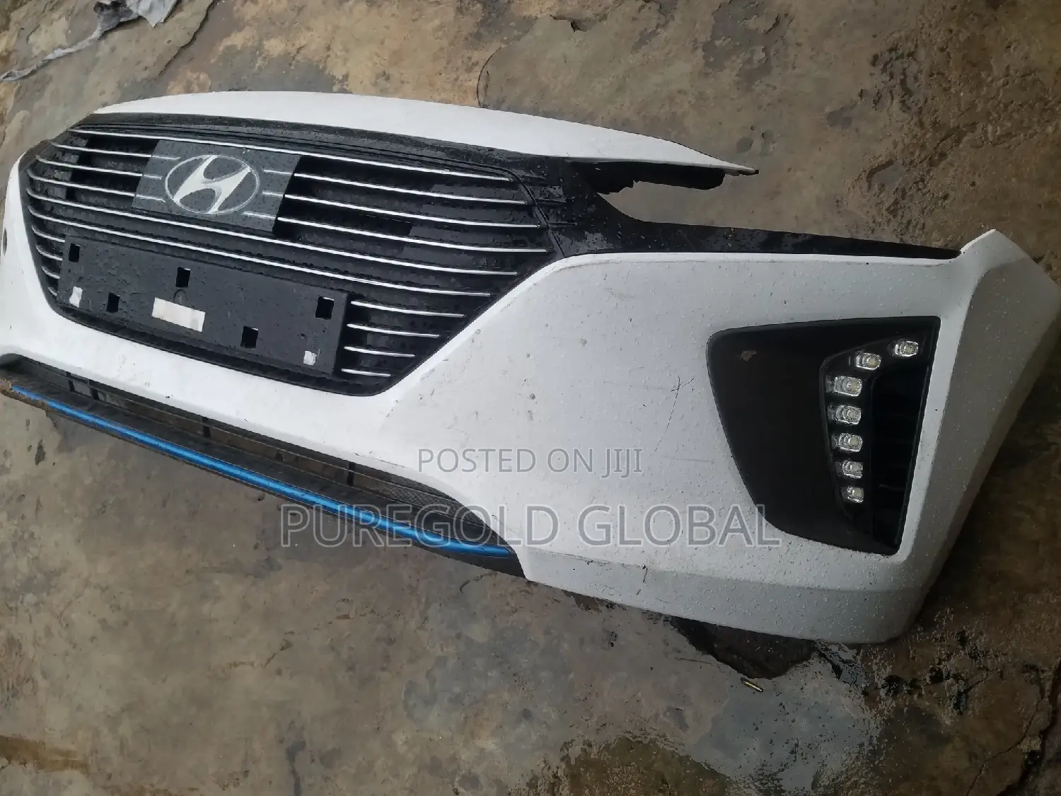 Complete Front Bumper for Hyundai Ioniq Hybrid