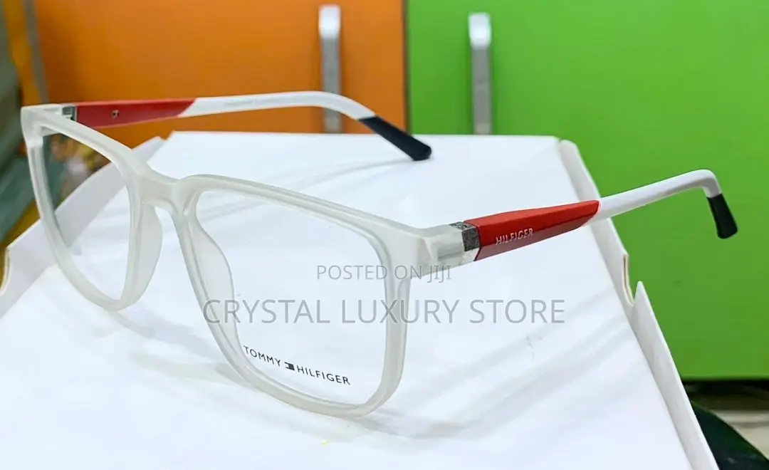 Tommy Hilfiger Quality Luxury Frame Glasses